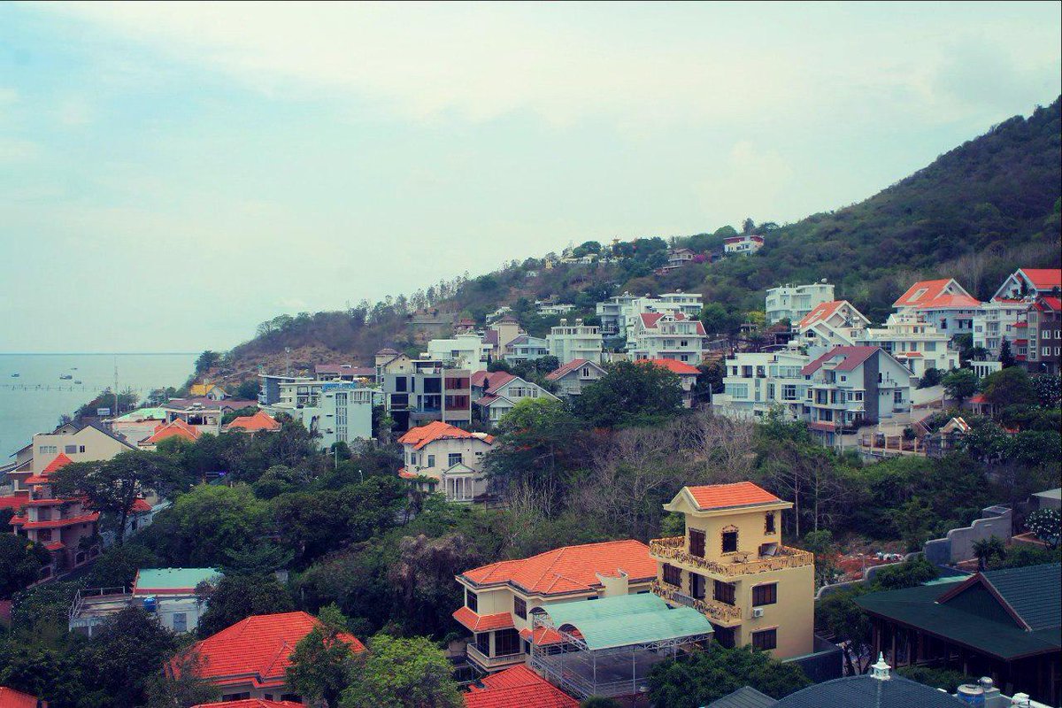Eigfinity's tweet photo. #VũngTàu #VIETNAM #BàRịaVũngTàu #EIGFINITY @seregabudchanyi #trrvel #travel #photo #SeregaB #travels #beauty http://t.co/SDFeqeAUig