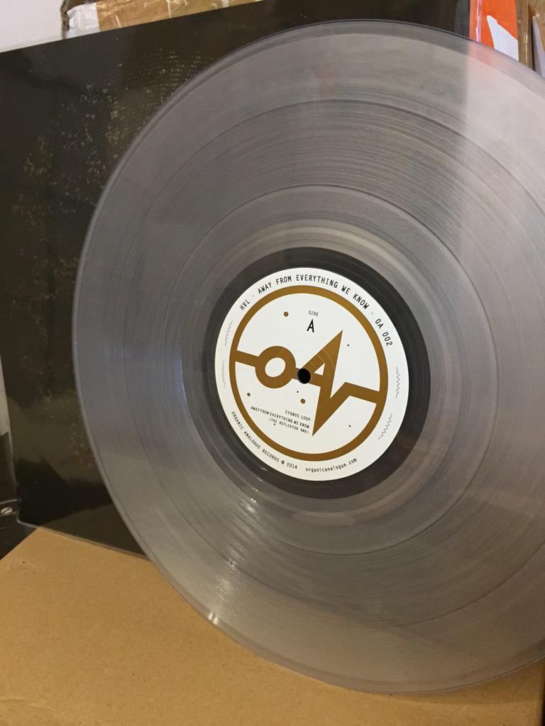 CloneDistri's tweet photo. All new @OrganicAnalogue with great tracks by #HVL and a remix by #Reflektor @giftedblessed. http://t.co/yIVMhfjIvg http://t.co/tG8mEQfvBA