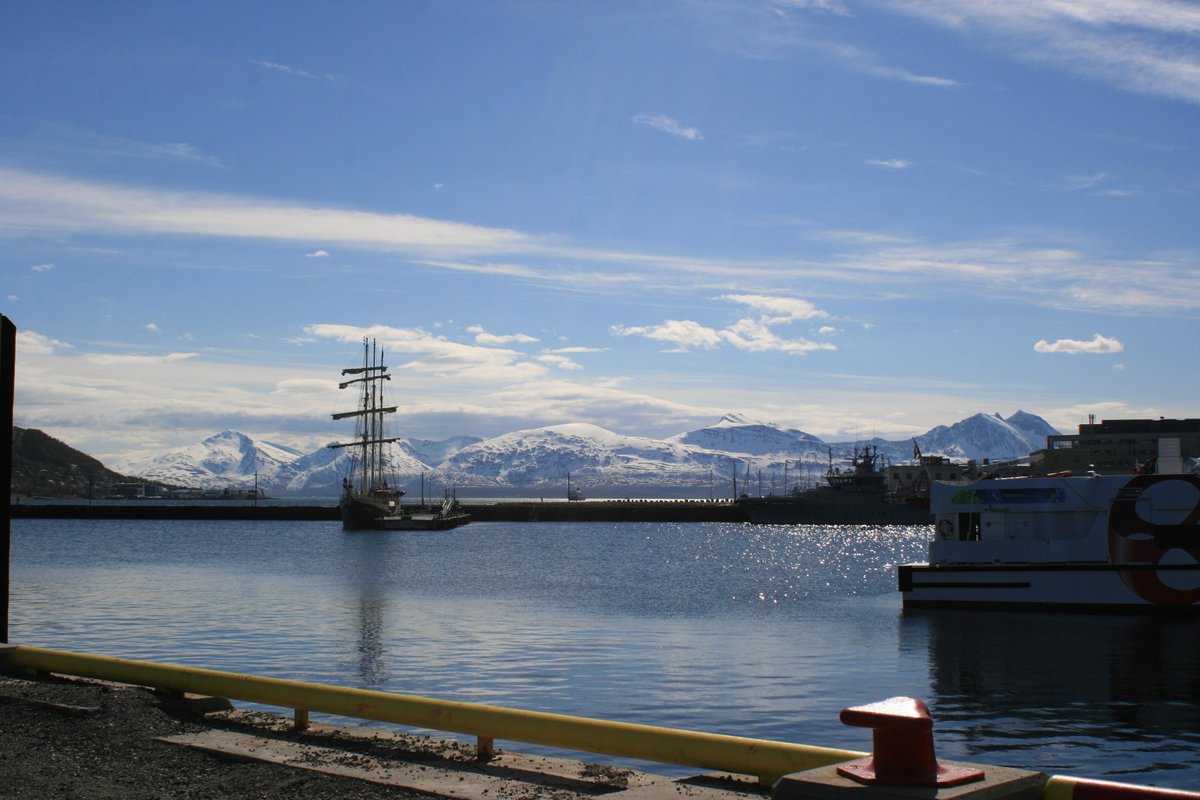 FrostArctic's tweet photo. Beautiful day above the Arctic Circle in Tromso, Norway. Looks like we're not the only ones in town on a mission. http://t.co/ZpjIwTOrkj