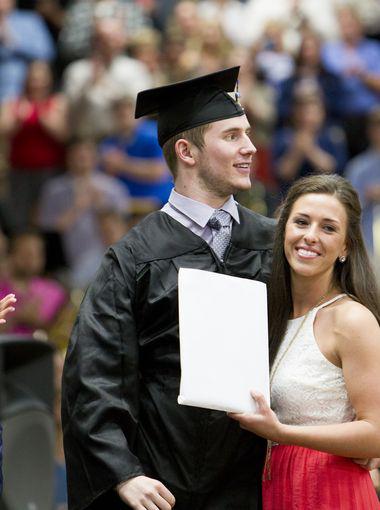 Dex_mitchell's tweet photo. A college football player was paralyzed from the neck down in 2010, last Sunday, he WALKED to accept his diploma! http://t.co/eRlG2tEMN1