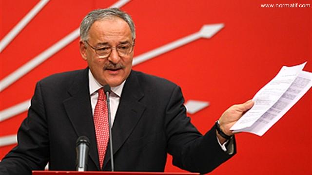 Bidebunuizle's tweet photo. CHP’nin elindeki son anket http://t.co/70u48ZOfc6 #Secim2015 #seçimanketi #anket http://t.co/RFFZg43fHB