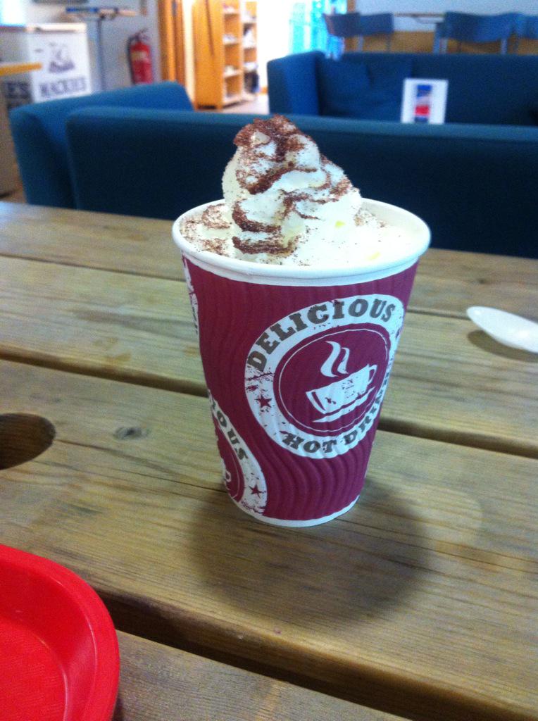 2wheels3peaks's tweet photo. 32 miles into the ride soaked through and all shaking....needed this to get us going again http://t.co/8uXSoYRvqT