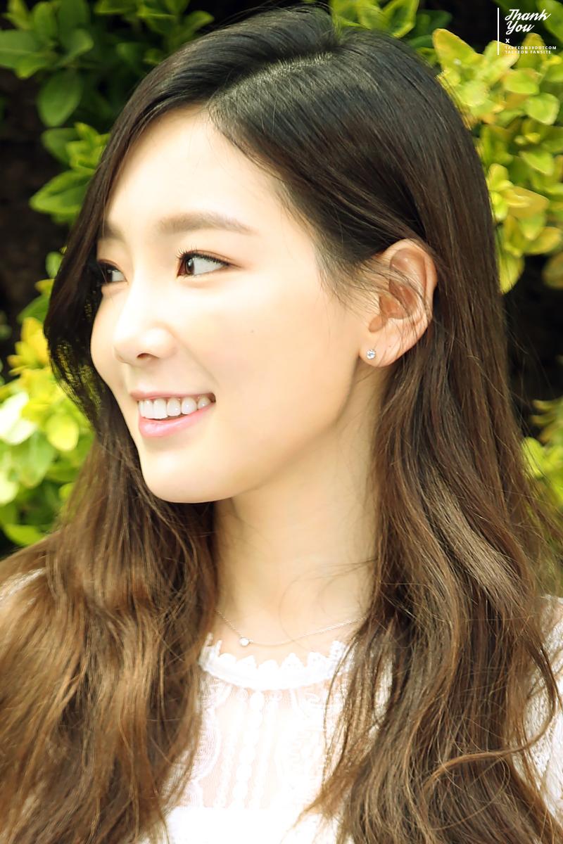 GGTaengoo_Ent's tweet photo. @xMirmir PUAHAHAHAHAHAAAA!!! IF JUST I CAN LAUGH RIGHT IN FRONT OF YOUR FACE!! http://t.co/bxTUpLlRGz