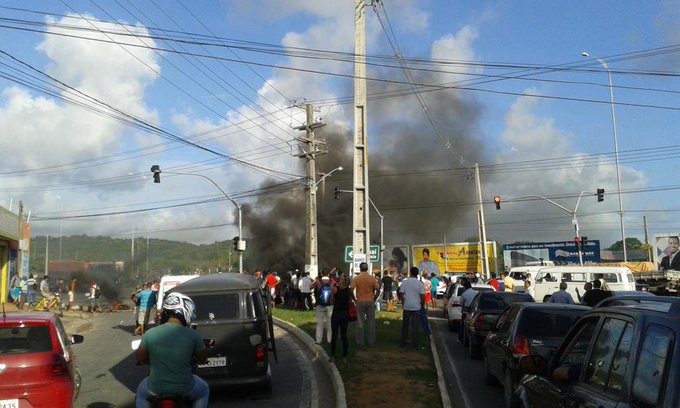 Ver imagem no Twitter Ver imagem no Twitter