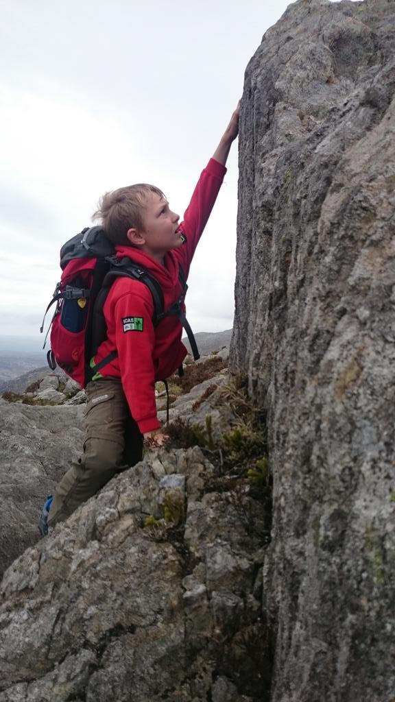 ethanclimbs's tweet photo. #tryfan :-D!!!!!!!!!! #Redpointbham http://t.co/RYMWj0B0mN