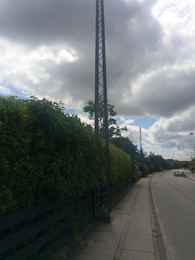 KBostrup's tweet image. Til orientering - der er stadig en lygtepæl ledig stadig.. Sæt i gang 😊 #valg2015 #politikergate