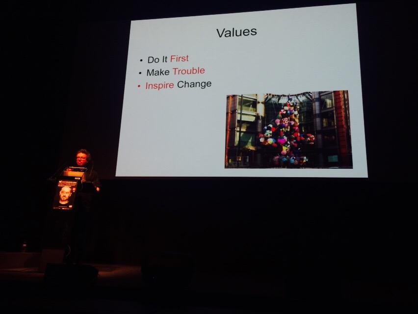hectormilla's tweet photo. Me gustan estos valores de Channel Four en UK #interdocbarcelona #Interdocsbarcelona http://t.co/EhDZawp9Yp