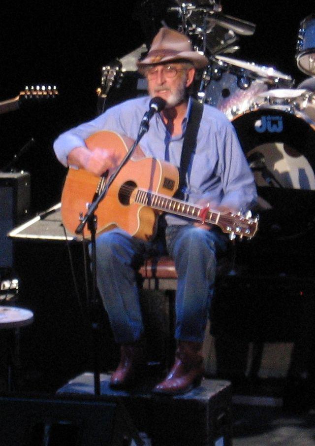 Happy 76th birthday \"Gentle Giant\" Don Williams, a giant in county music  \"Some Broken Hearts.. 