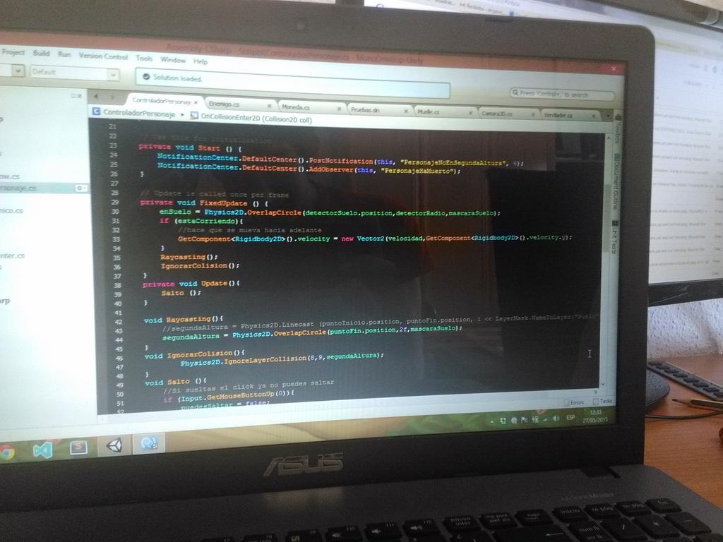 STRGames_LOF's tweet photo. Las lineas de código de nuestro juego.
¿alguien puede adivinar de que son? #STRgames http://t.co/iLJdNCh3VC