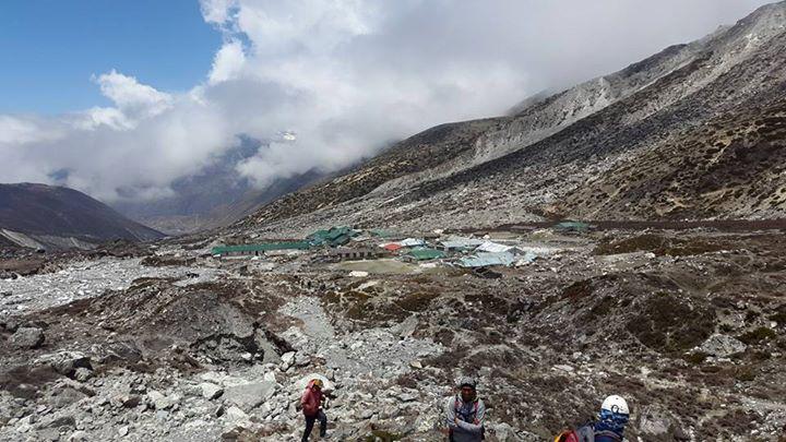 NorthmenPK's tweet photo. The lake above #Chukhung got burst on 25th is safe, but 2 bridges were swept, need to build a temp. dam ASAP. http://t.co/TveVMF3CIt