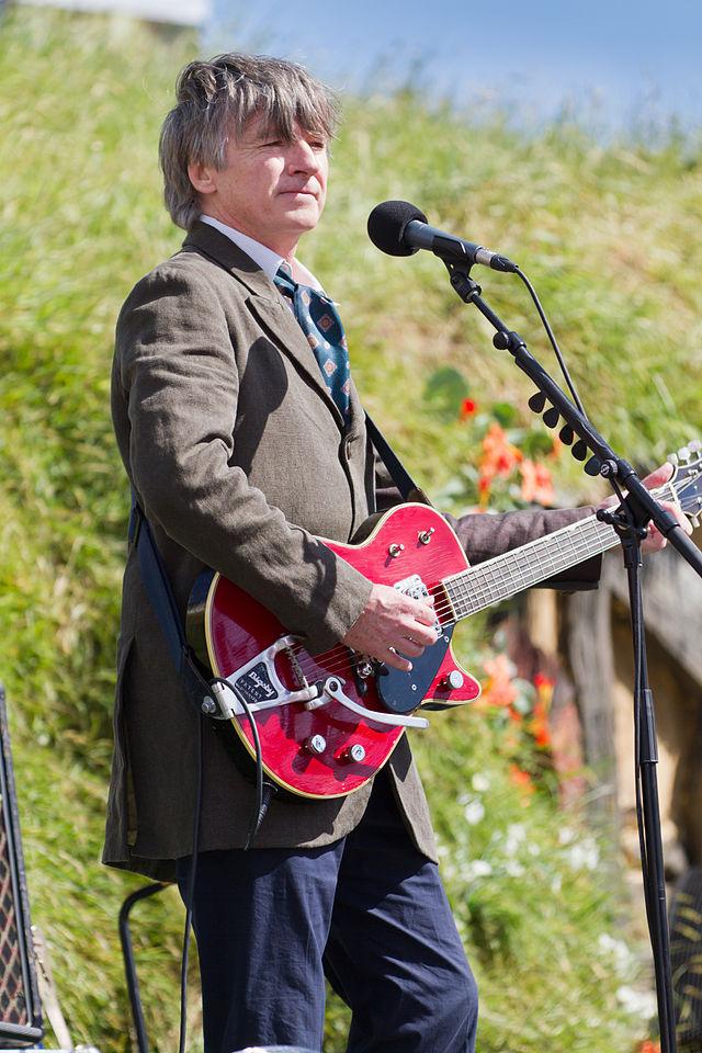 Happy 57th birthday Neil Finn, outstanding New Zealander musical, frontman of Crowded House  
