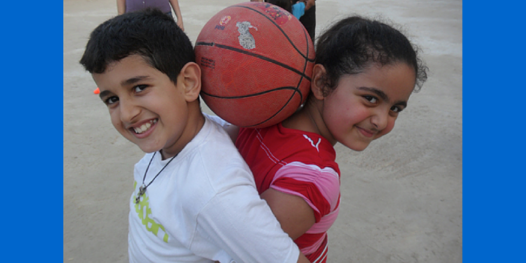 Gens_For_Peace's tweet photo. New #Blog post by Mark Clark,who delves deeper into the field of Sport for #Peace&amp;Development! http://t.co/Q8GLmaCgZK http://t.co/EPLj5Xo3ND