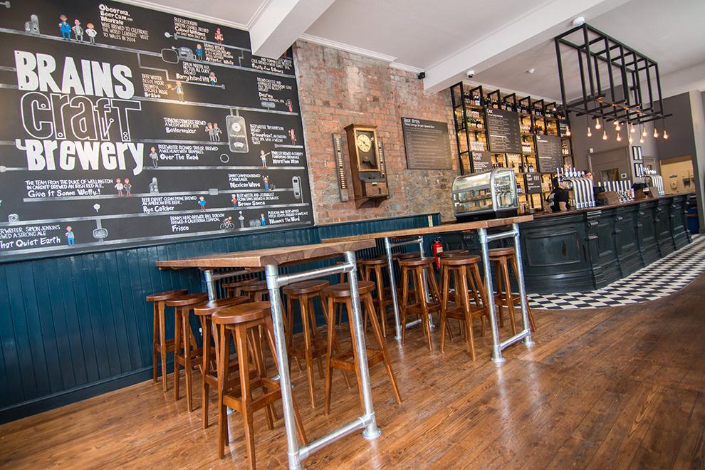 The interior of the <a href="/BrainsBrewery/">Brains</a> Cardiff pub, <a href="/TheCambrianTap/">The Cambrian Tap</a>, is feat. on Beer Lens - awv.me/1HvW0tD
