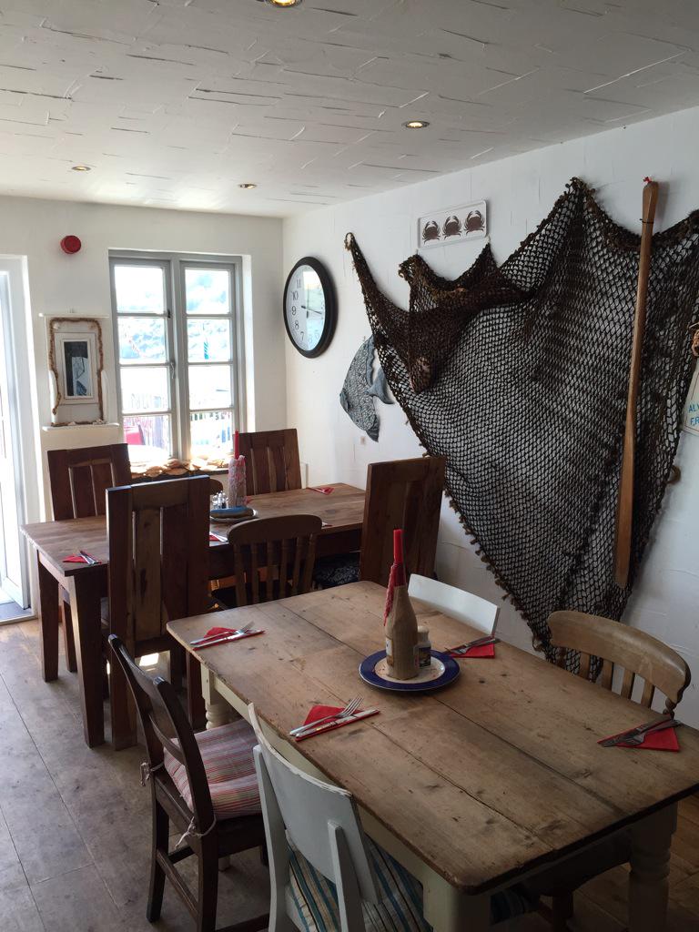 RTraeth's tweet photo. Fresh Herring in today #FoodTubeMag #fish#healthy#homemadecooking http://t.co/tBD9ivrgW9