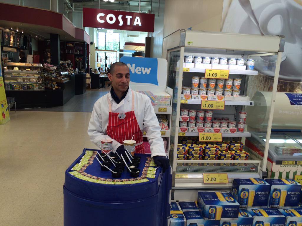 stevesam_uk's tweet photo. Taste testing the new Skyr Icelandic yoghurt from @arla_uk only £1 @rebecca5476 http://t.co/qTNqOfDToP