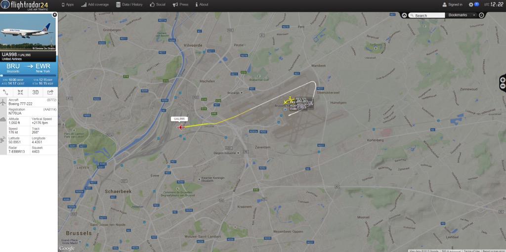 ivanconinx's tweet image. First departure at #brusselsairport after reopening of Brussels FIR #Belgocontrol #technicalfailure @united