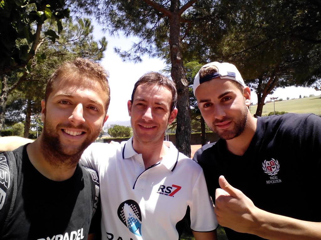 Entreno con los cracks <a href="/daviloesteban/">David Esteban</a> <a href="/sergiNogueras3/">SERGI NOGUERAS</a>. Cada vez hacen falta menos visitas a Ikea <a href="/JuanAldayPizzi/">Juan Alday Pizzi</a> 💪💪💪