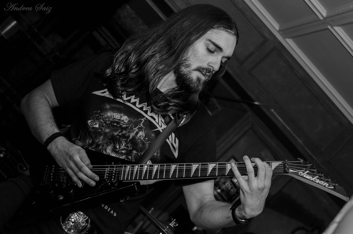 Nuestros dos guitarristas! Guille y Carlos! <a href="/Abicholon212/">XxX</a> <a href="/Acuifero23/">Guillermo Plaza</a>