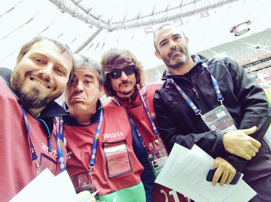 juanmita_zas's tweet image. #EuropaLeague #FirstFinal #Warsaw15
#VamosMiSevilla #1de3
@yeclanico