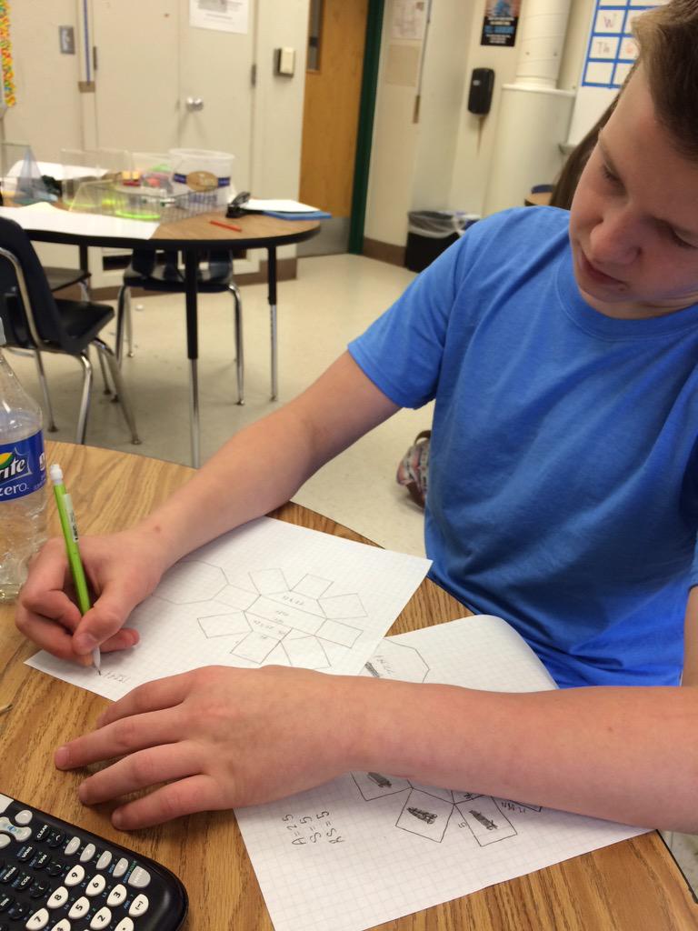 5_hour's tweet photo. Figuring out the dimensions @mrwillford  #MVHSgeo http://t.co/AX2QYsQb3i