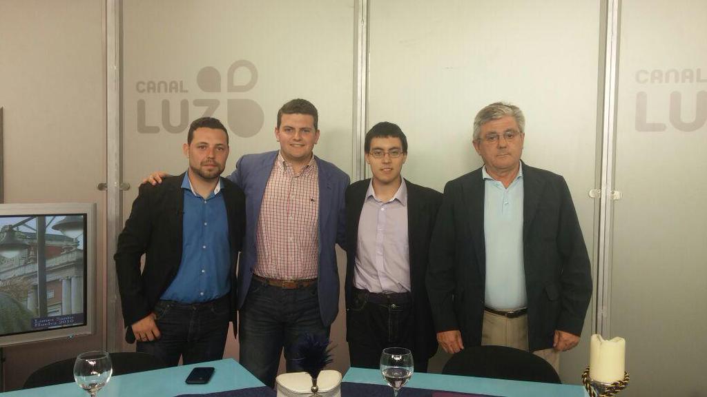 Esta noche @LaLuzCofrade cierra la temporada no te pierdas el programa.