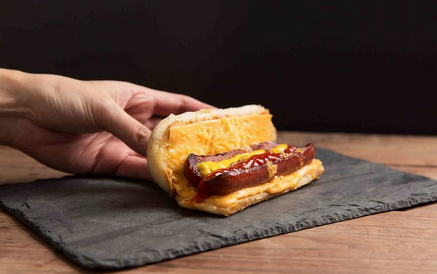 The hot dog bun has been a disappointment for too long. No more w/ The Hot Dog Grilled Cheese:
bit.ly/1LI1o05