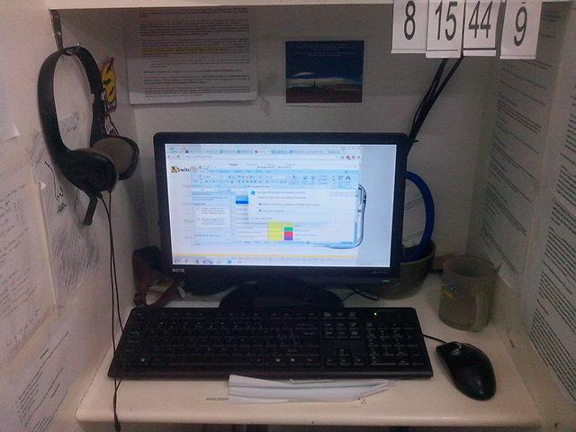 BanatniPaps's tweet image. Guess who own this station part2 
#PuyatProblems #CallCenter
