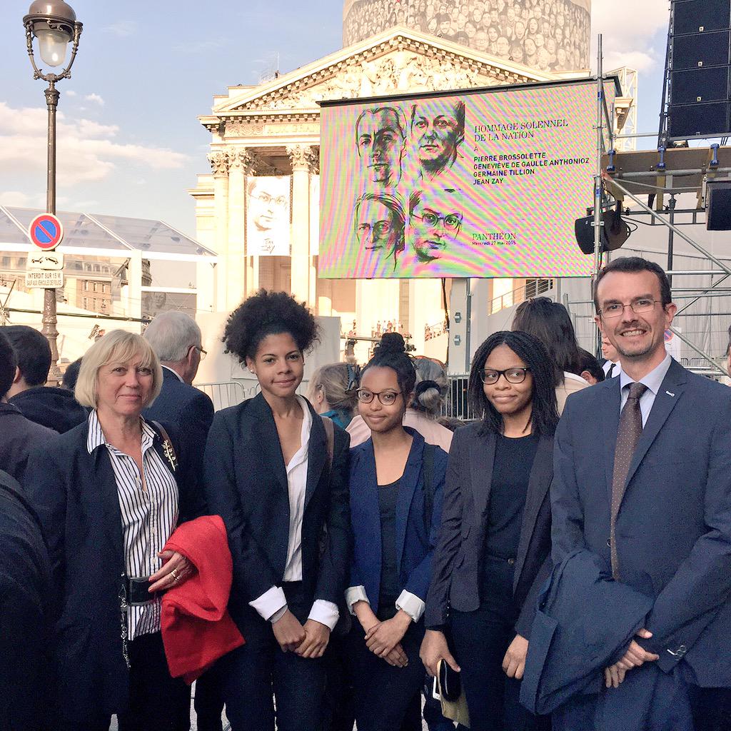 @FrancoisWeil @laurentpejoux @najatvb @Elysee Merci pour cette cérémonie #Pantheonisation #Pantheon2015 #vielyceenne