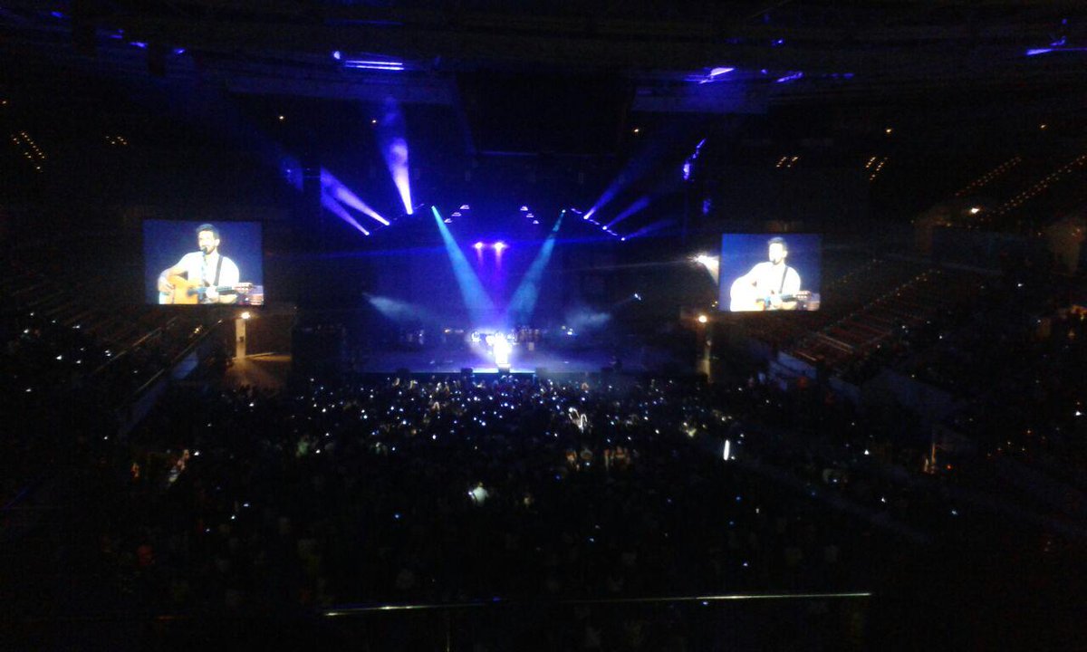 Parece que fuera ayer de este gran concierto!! Con ganas de volver a verte!! 💕💕 #TourTerralZaragoza <a href="/pabloalboran/">Pablo Alborán</a>