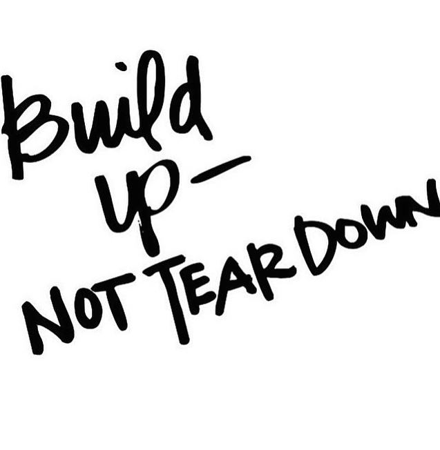 DolceHolistic's tweet photo. Love this. Always encourage..not discourage! http://t.co/JDPUK8n0DZ