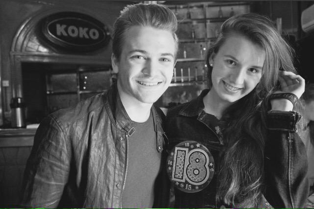 ClaraMM13's tweet photo. Got this today - made me super happy! Can't believe I will be seeing you again in September 😄@HunterHayes http://t.co/1KSrtn0z30