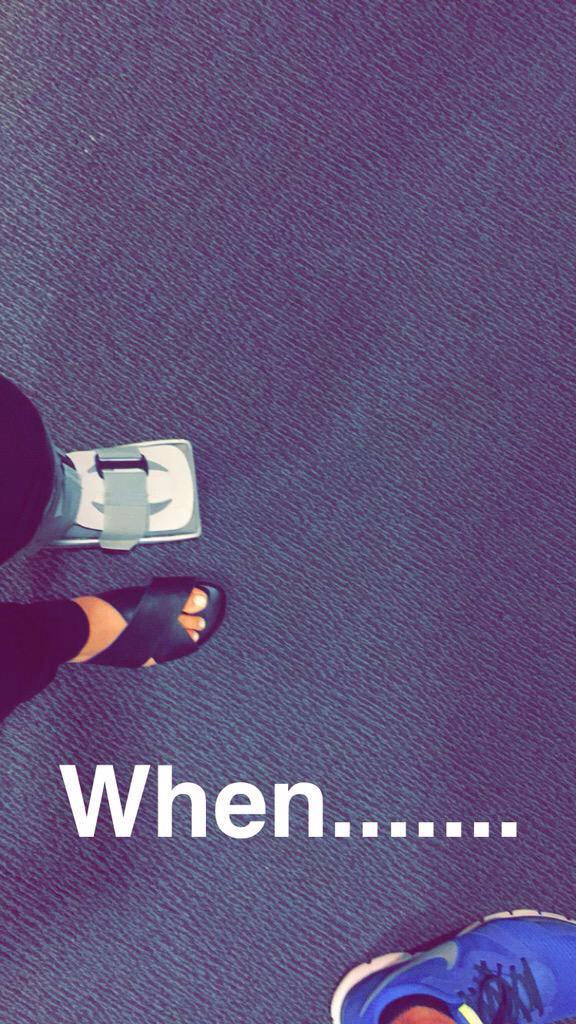 Well....i broke my foot...@iDemiLovatoFake