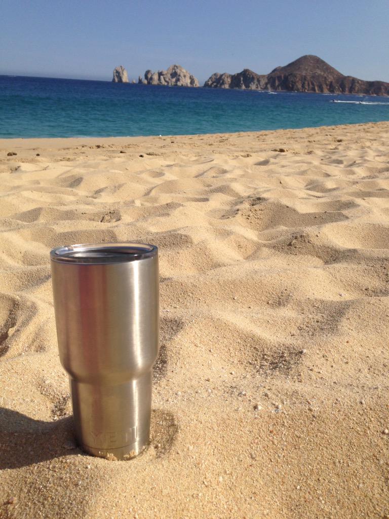 RossCaton's tweet photo. @YetiCoolers My drink never got hot under the Mexican sun! http://t.co/fbGMmxAfY6