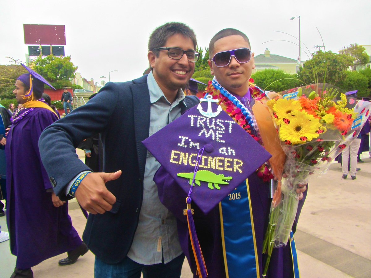 SACNAS's tweet photo. #SACNISTAGrad15 Congrats Robin D. López BS #CivilEngineering! @SFSU http://t.co/OTGQrcUzVx #SFSU2015 #SFSU @ucdavis http://t.co/krMKVWsv3z