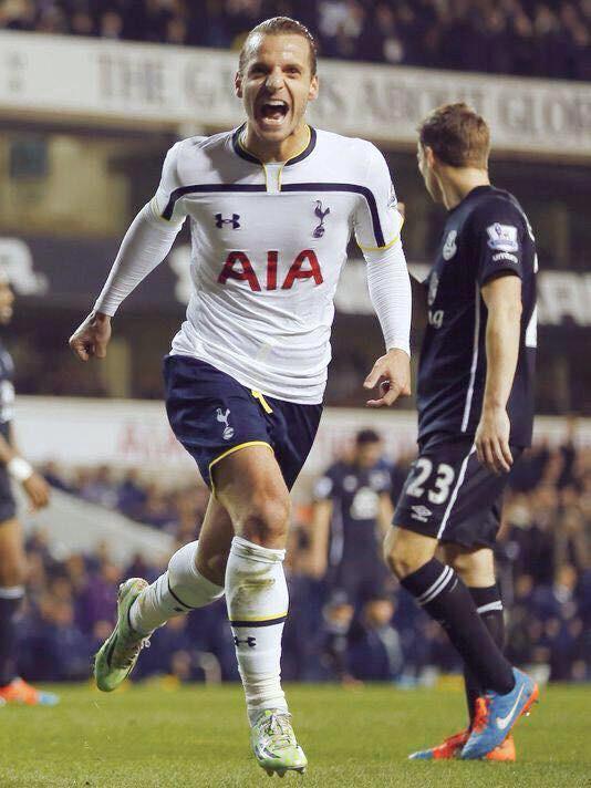 Happy Birthday to Roberto Soldado 30 today! GYT... 