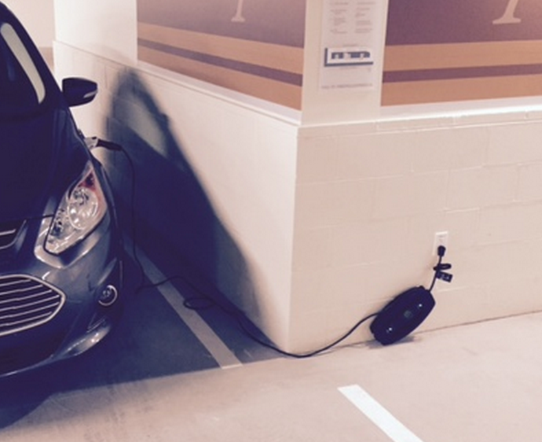 kleaf's tweet image. Unauthorized electric vehicle charging in your office parking garage... #siliconvalleyproblems