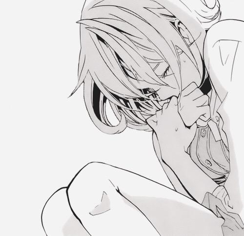 Bullying hurts so much... It is breaking someone into a million pieces.. RT if you are against bullying!