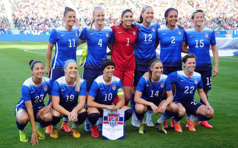USWNT Squad before a match