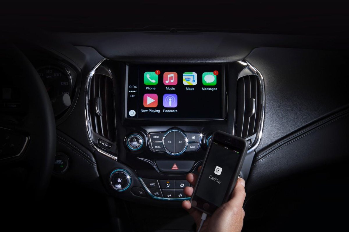 chevrolet's tweet image. Hello #AndroidAuto & Apple #CarPlay, welcome to the 2016 #Cruze at #CodeCon. #FindNewRoads s.chevy.com/9K2