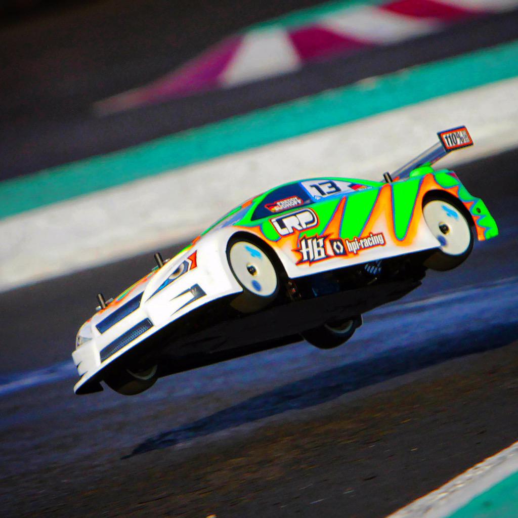 OfficialHPI's tweet photo. #HBHPIRacing #FreddySudhoff catching some air time at the 2015 #ReedyRaceofChampions #HBpro5 #HPIRacing http://t.co/ELsNxNJx6G
