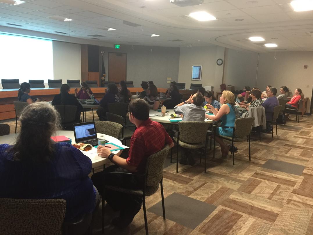 Learning about Skyward! Thank you Thelma☺️ #LAP Teacher's Meeting <a href="/HarrisLeads/">Dr. Denita Harris</a> <a href="/LAP/">Iced</a>