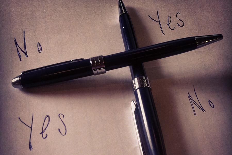 cnalive's tweet photo. http://t.co/LV8NtQCFW2 Is 'Charlie Charlie' a harmless game? Exorcist says absolutely not #Christian http://t.co/saIktfAuV5
