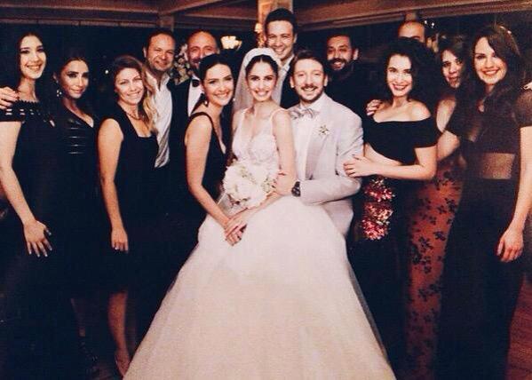 EnginHLOVER's tweet photo. #beyzaEnginevleniyor http://t.co/1n7xeRSoYK
