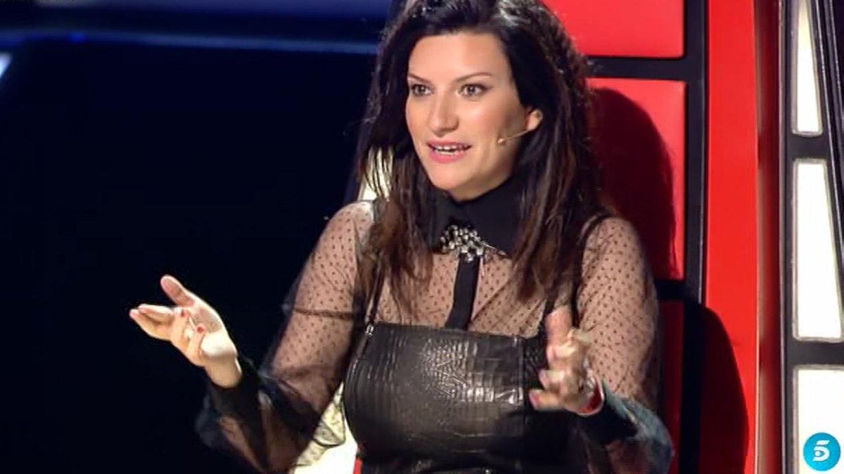 MusicTelecinco's tweet photo. #EstoEsLaVoz "Hombre con barba mejor que una tarta". @LauraPausini no deja de sorprendernos http://t.co/ZWWybRIhiL http://t.co/8gWYWNwx0s
