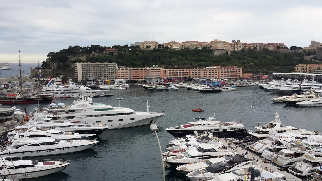dubrun2015's tweet photo. Dinner in monaco at the mirena #DUBRUN2015 http://t.co/w4vACs9hGG