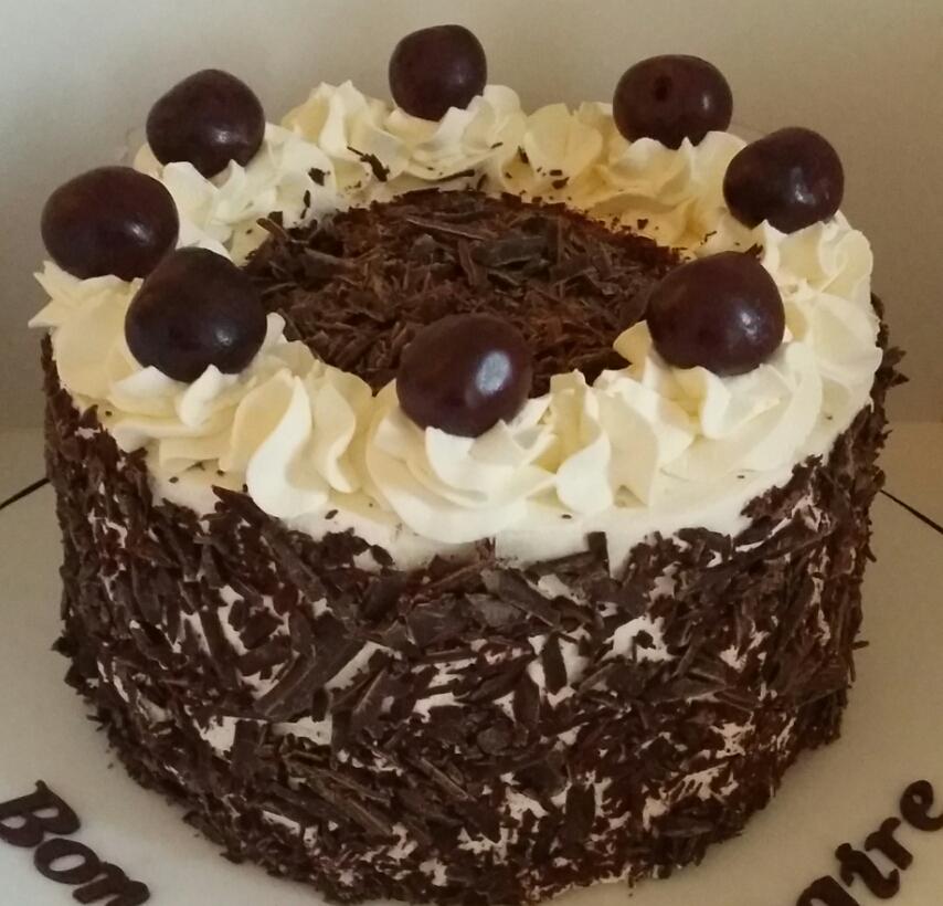 Does it get any better than this?? #blackforest #cake