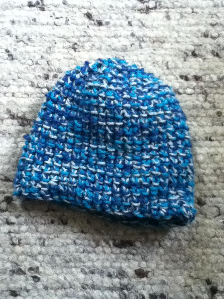 Naam: Muts
Omschrijving: Muts: verschillende tinten blauw en grijs
Prijs: €10,- (exclusief verzendkosten)
Voorraad: 1
