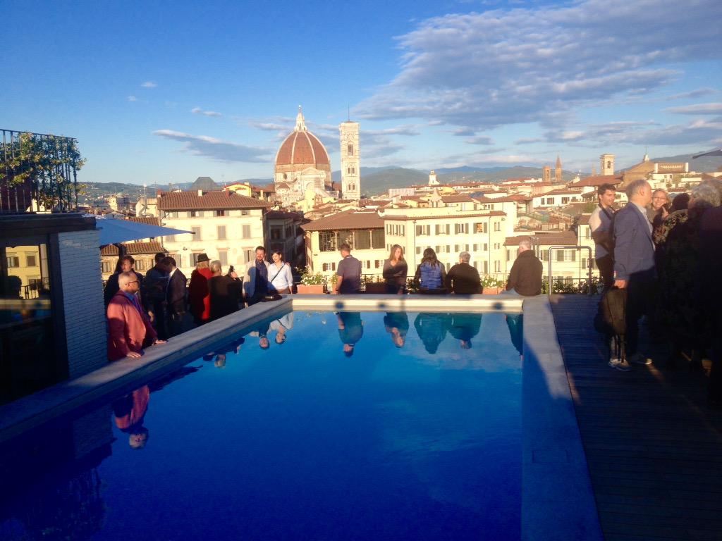 AmberBadger_'s tweet photo. Cocktails and city views with @VeryMaryGray at @GHMinerva... I guess it's not a bad life! #FlorenceDesignWeek http://t.co/D53R2BLDVE