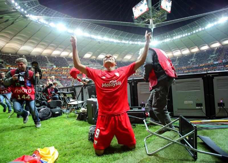 glotuon's tweet photo. Desde http://t.co/bMa3w2fRgi Enhorabuena al @SevillaFC por el titulo conseguido !!!!!!!!!!!!!!! http://t.co/kWq9OdaSQe