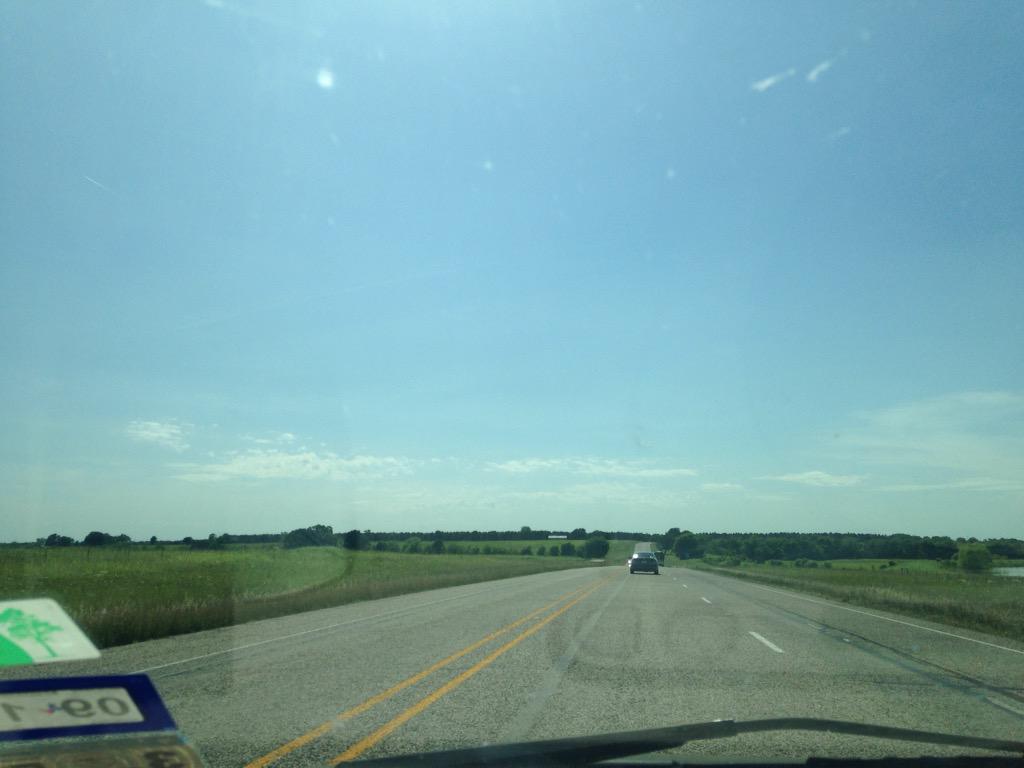 _MattSewell's tweet image. I've missed the plains. It's a beautiful day in Texas! #txwx #notrees #home